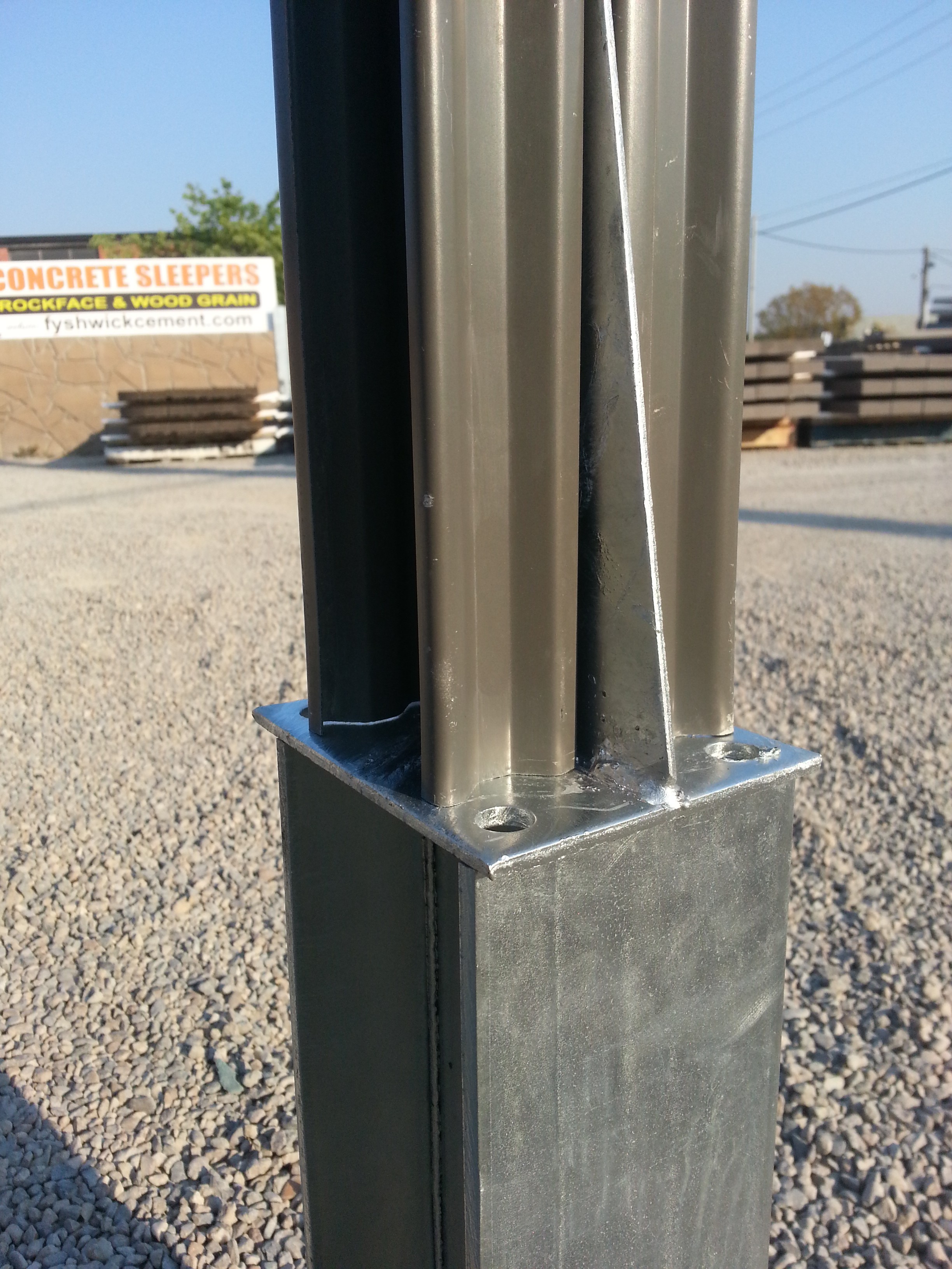 Canberra Steel Fence Bracket and Post Supplies